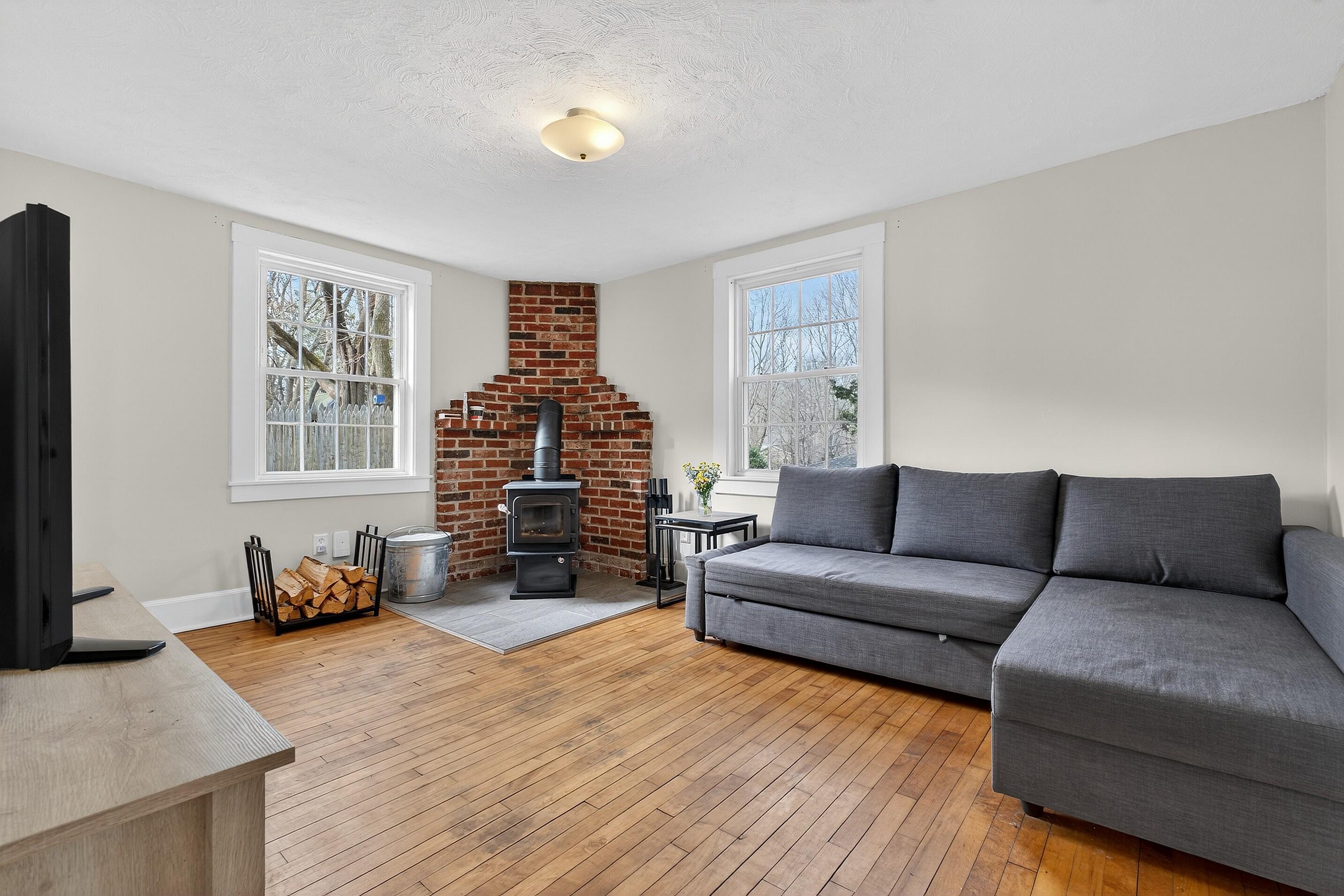 70 Oliver Street Bath, ME 04530 - Photo 15 of 44 70 Oliver St_129