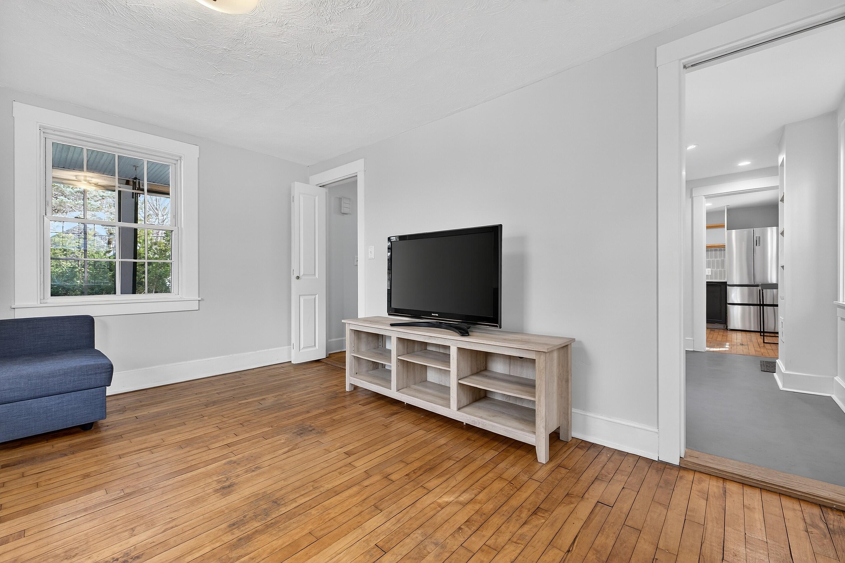 70 Oliver Street Bath, ME 04530 - Photo 16 of 44 70 Oliver St_130