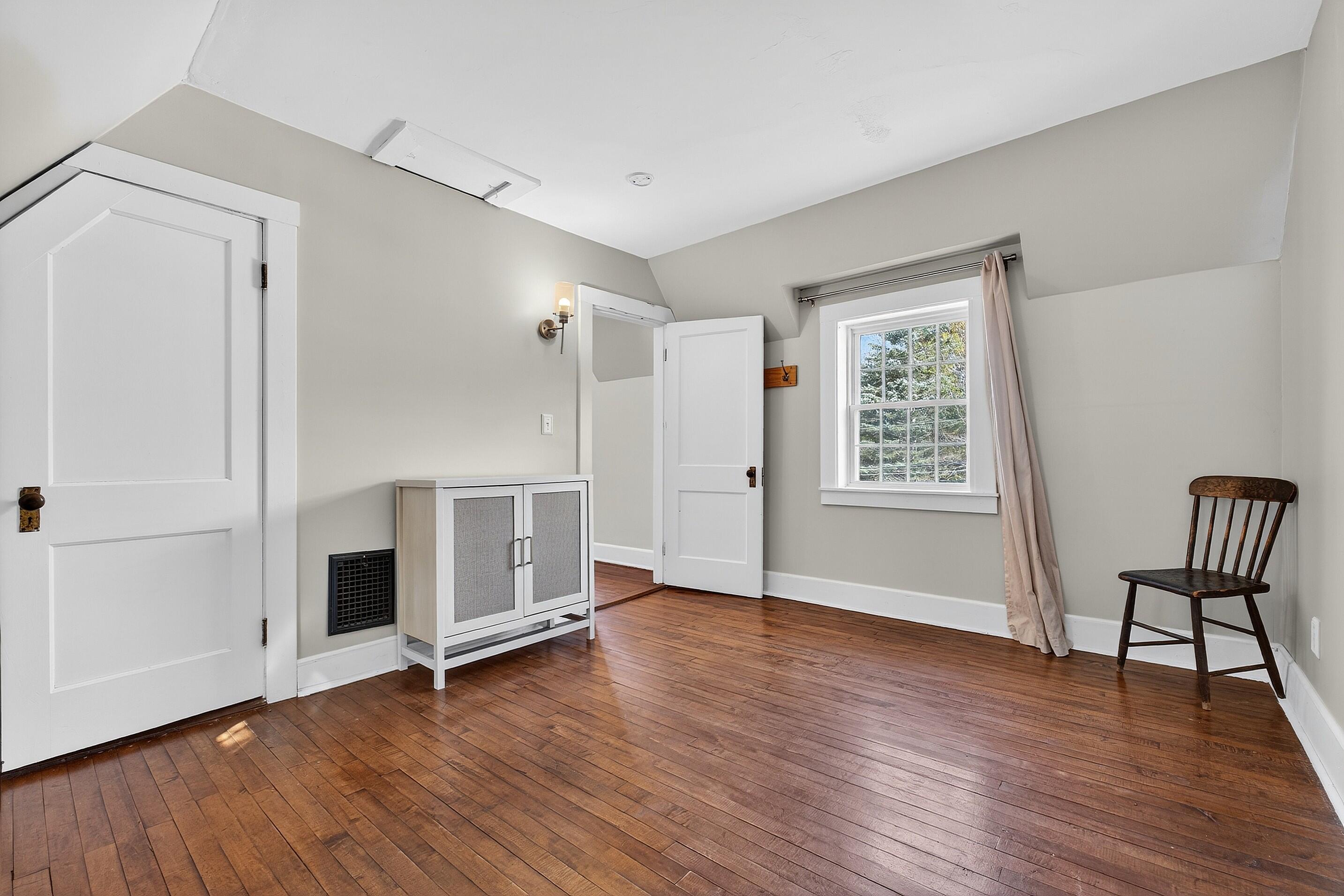 70 Oliver Street Bath, ME 04530 - Photo 24 of 44 70 Oliver St_138