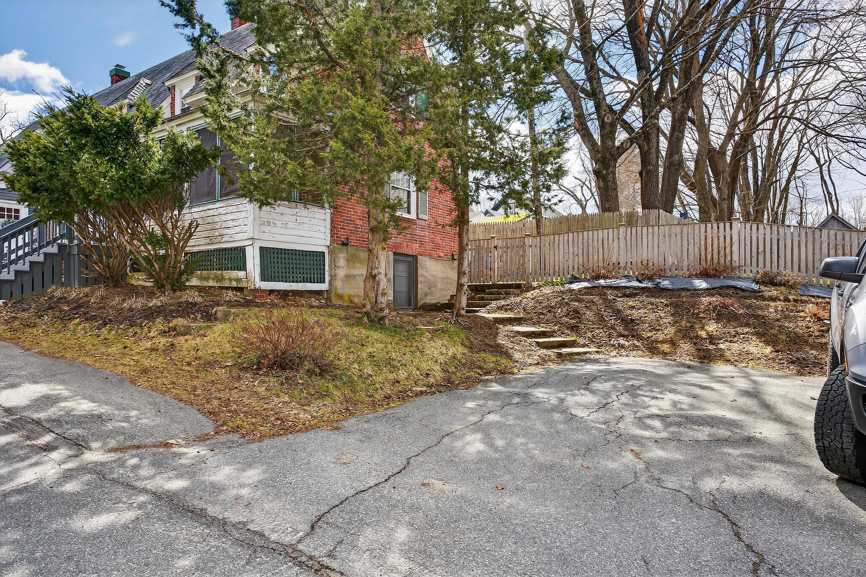 70 Oliver Street Bath, ME 04530 - Photo 29 of 44 70 Oliver St_142