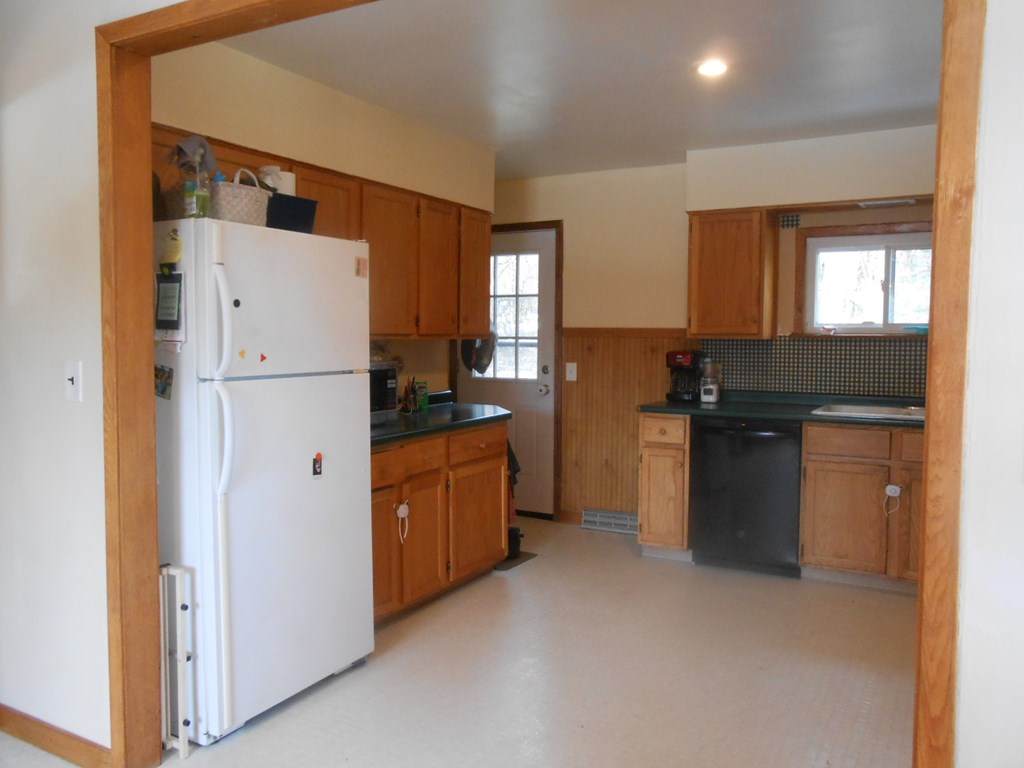 22999 State Rt Highway Cambridge Springs, PA 16403 - Photo 3 of 18
