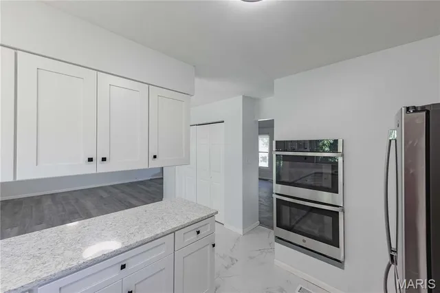 $475,000 | 12897 Nimes Drive, Creve Coeur, MO 63141