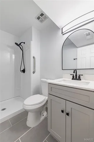 $475,000 | 12897 Nimes Drive, Creve Coeur, MO 63141