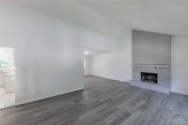 $475,000 | 12897 Nimes Drive, Creve Coeur, MO 63141