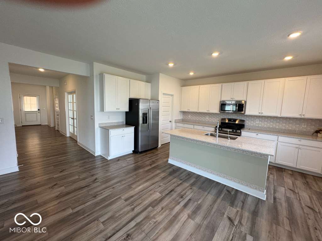 8585 Tripp Road Pendleton, IN 46064 - Photo 15 of 35