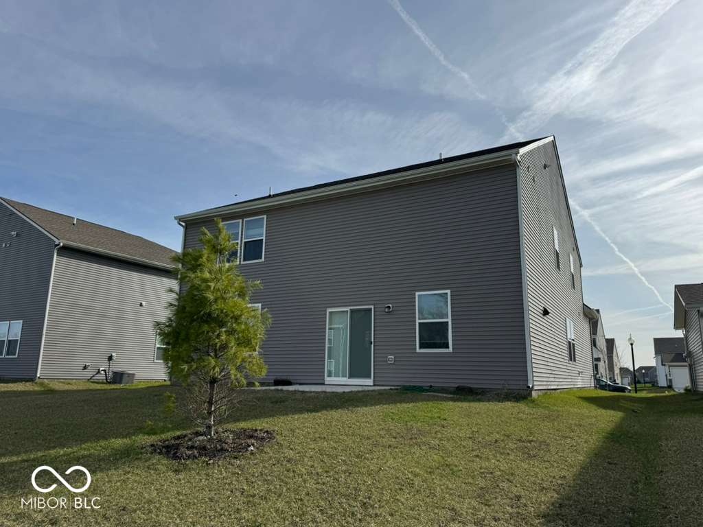 8585 Tripp Road Pendleton, IN 46064 - Photo 32 of 35