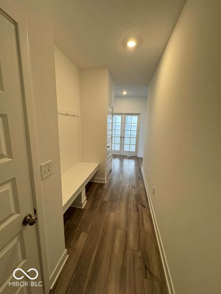 8585 Tripp Road Pendleton, IN 46064 - Photo 8 of 35