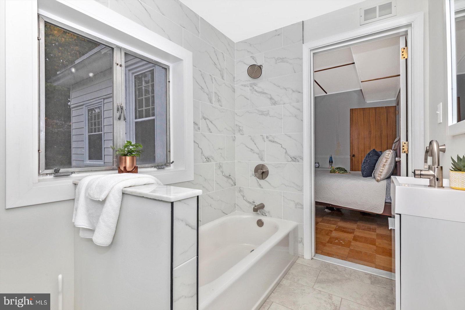 6 East Brookhaven Road Wallingford, PA 19086 - Photo 31 of 70 Remodeled 2nd Bedroom Full Bath