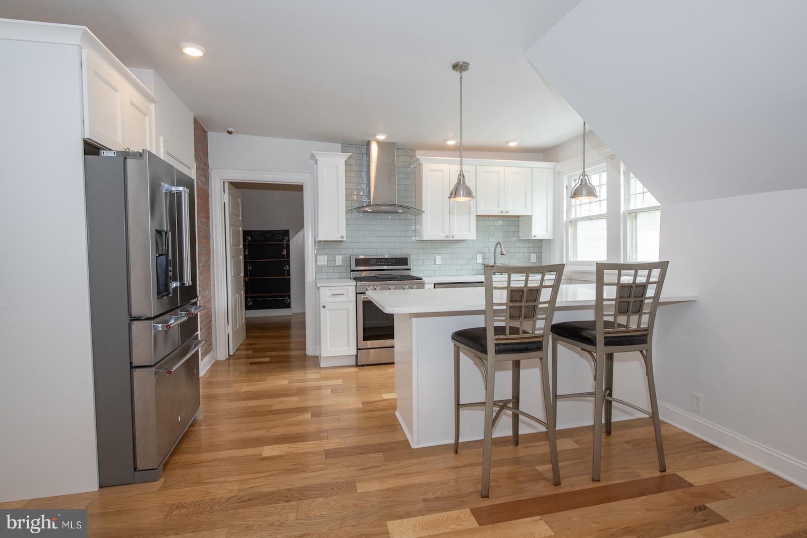 6 East Brookhaven Road Wallingford, PA 19086 - Photo 36 of 70 Remodeled Au Pair Suite - 3rd Floor