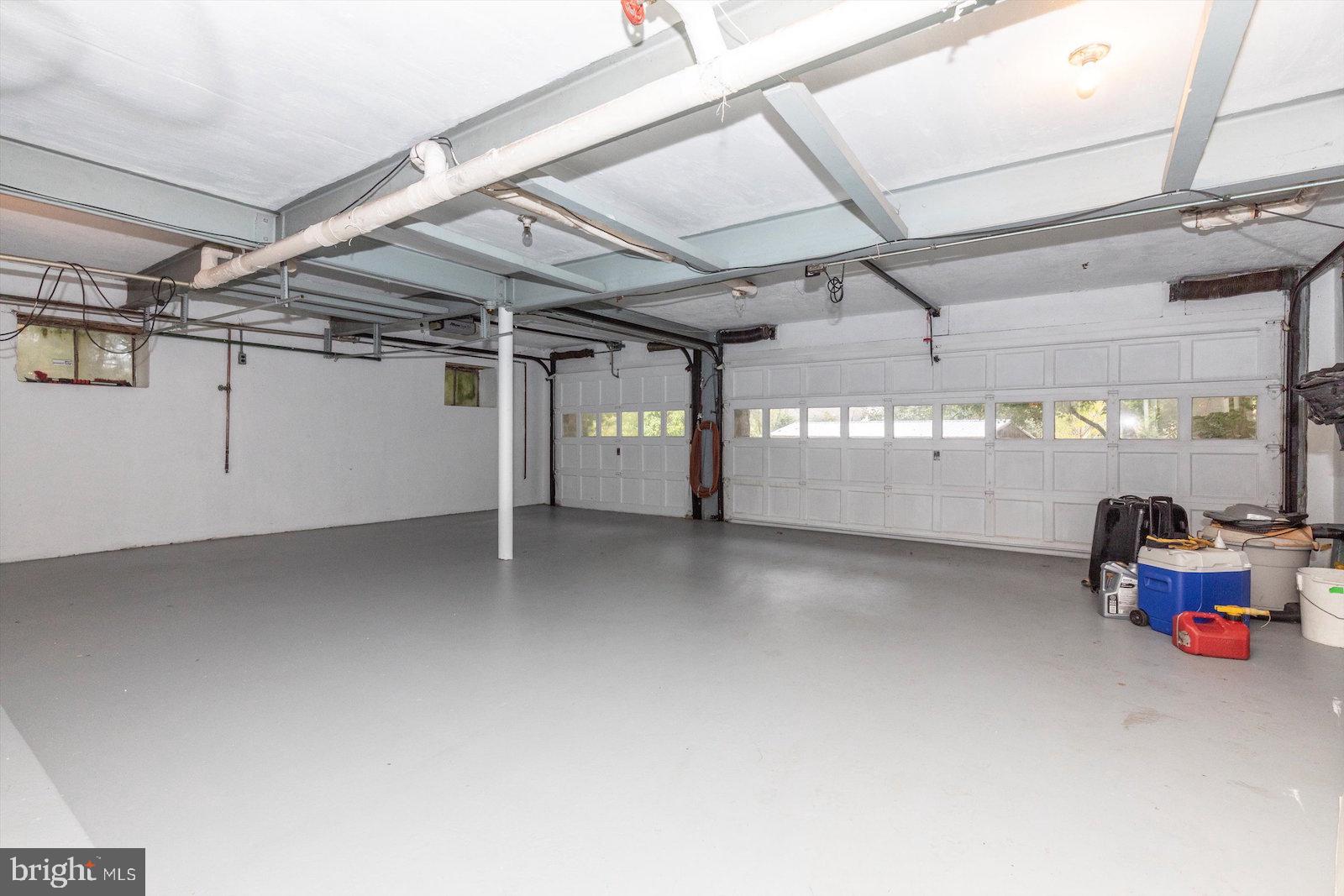 6 East Brookhaven Road Wallingford, PA 19086 - Photo 44 of 70 Garage