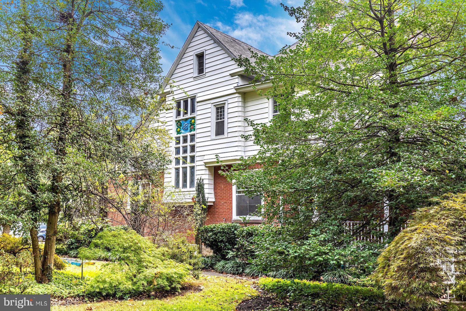 6 East Brookhaven Road Wallingford, PA 19086 - Photo 61 of 70 Side Exterior