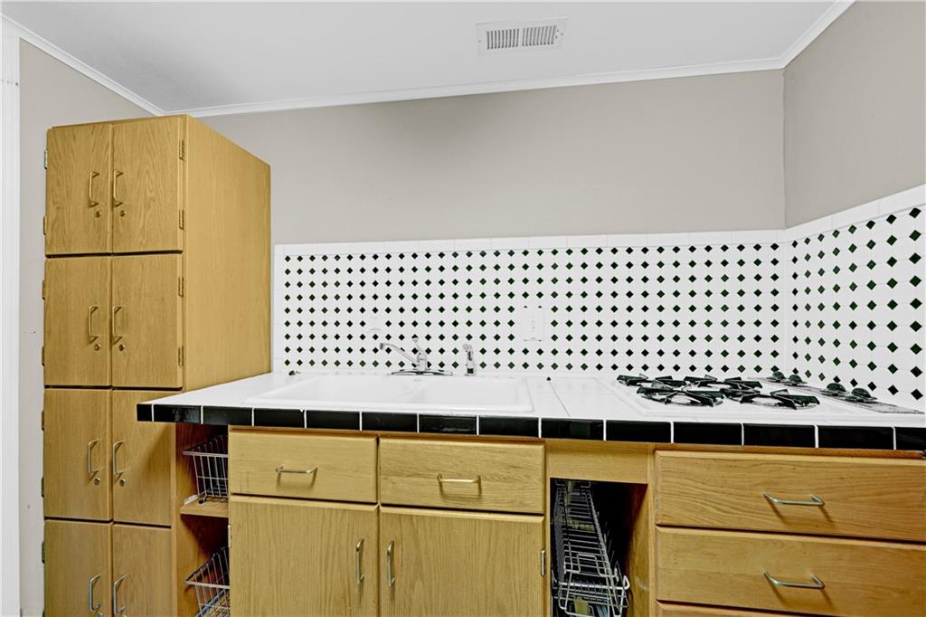 1566 Greyson Ridge Northeast Marietta, GA 30062 - Photo 44 of 52