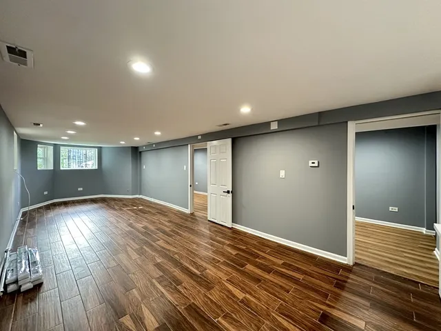 $1,950 | 2317 North Keeler Avenue, Unit GDN, Chicago, IL 60639