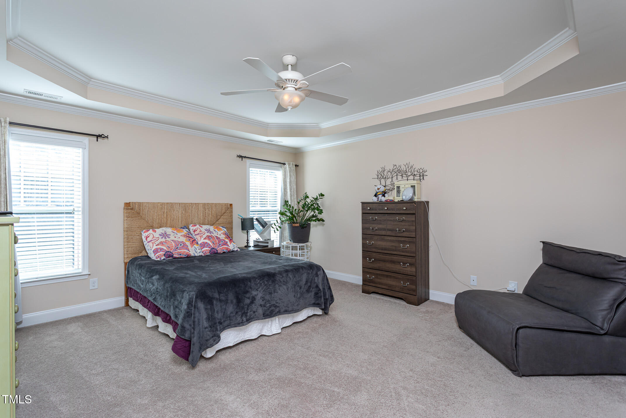 2411 Cattail Pond Drive Zebulon, NC 27597 - Photo 14 of 37 a living room with furniture and a window