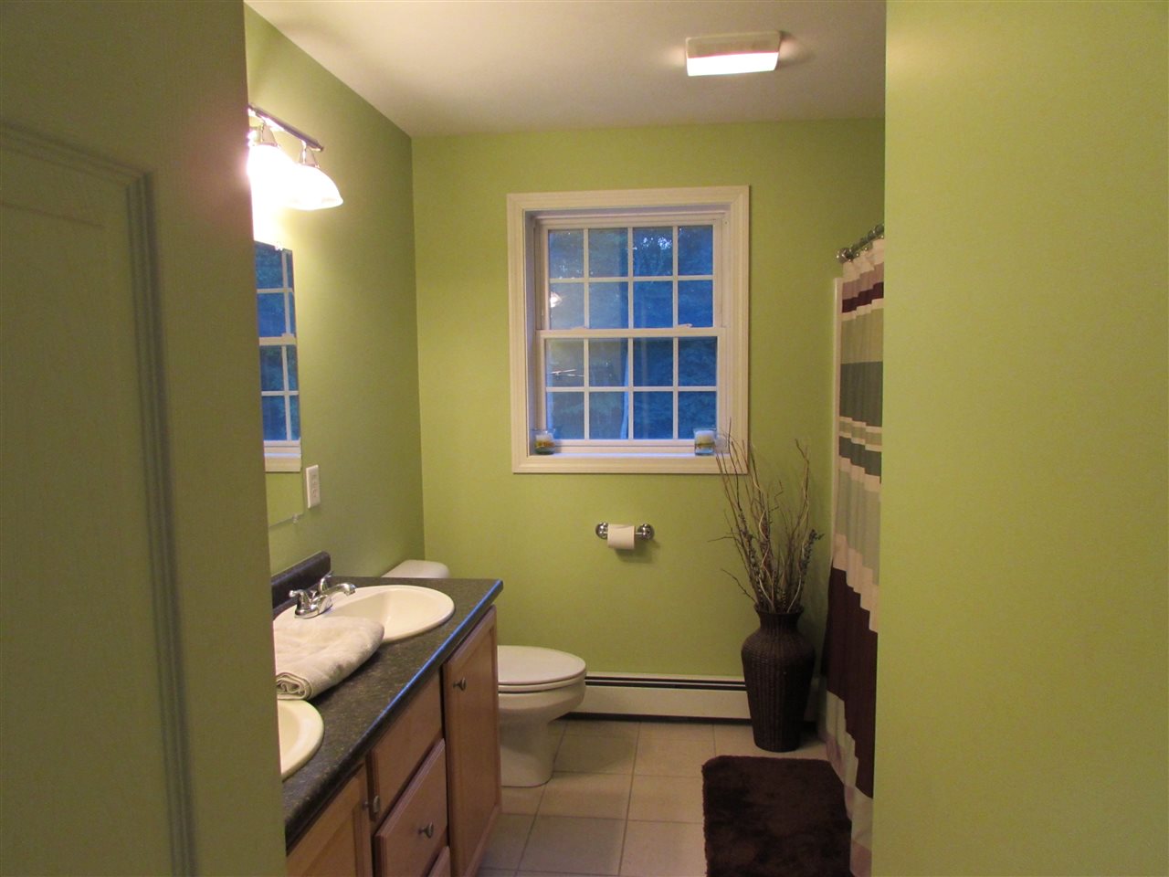 9 Fox Run Road Raymond, NH 03077 - Photo 15 of 22