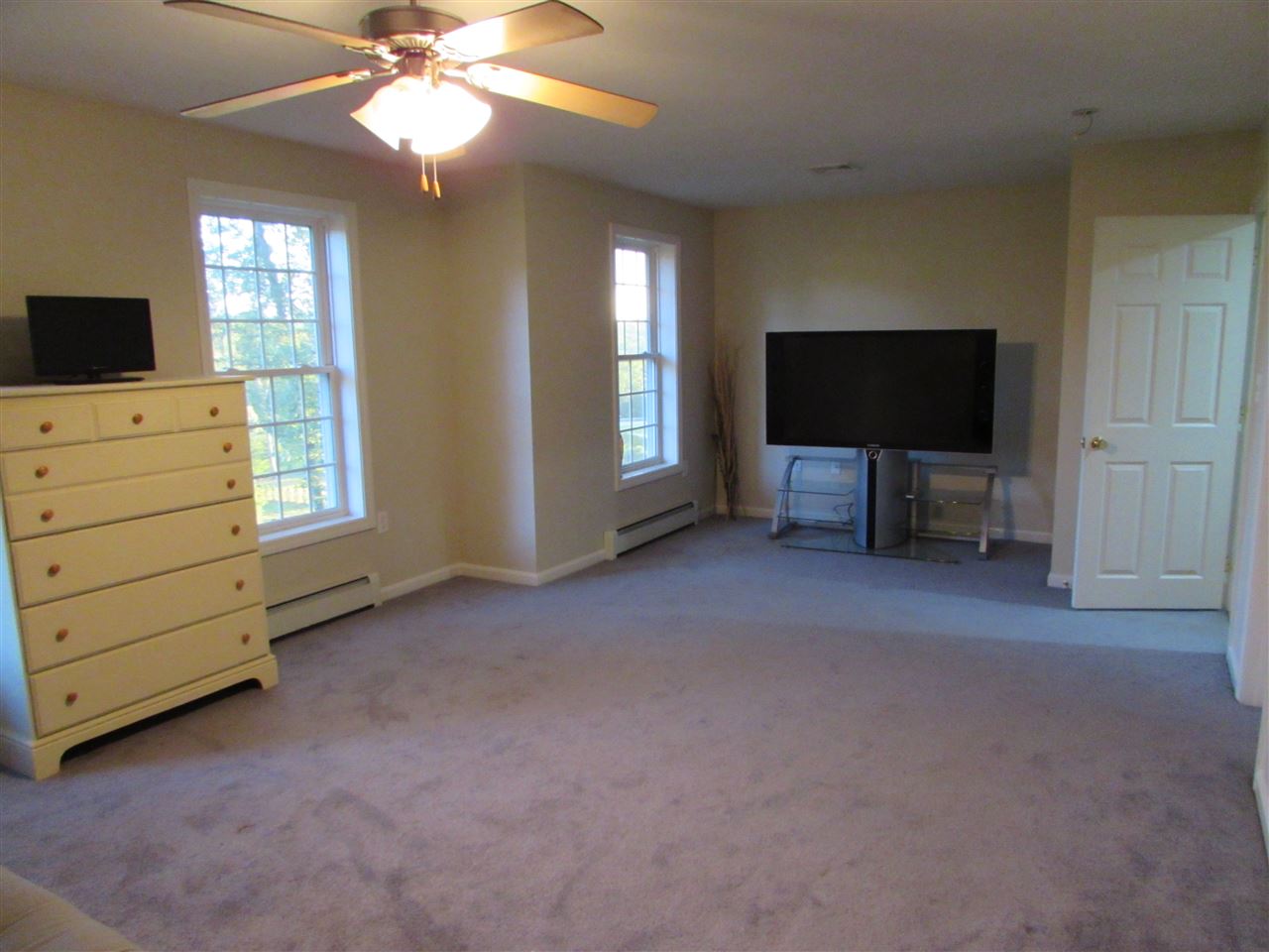9 Fox Run Road Raymond, NH 03077 - Photo 18 of 22