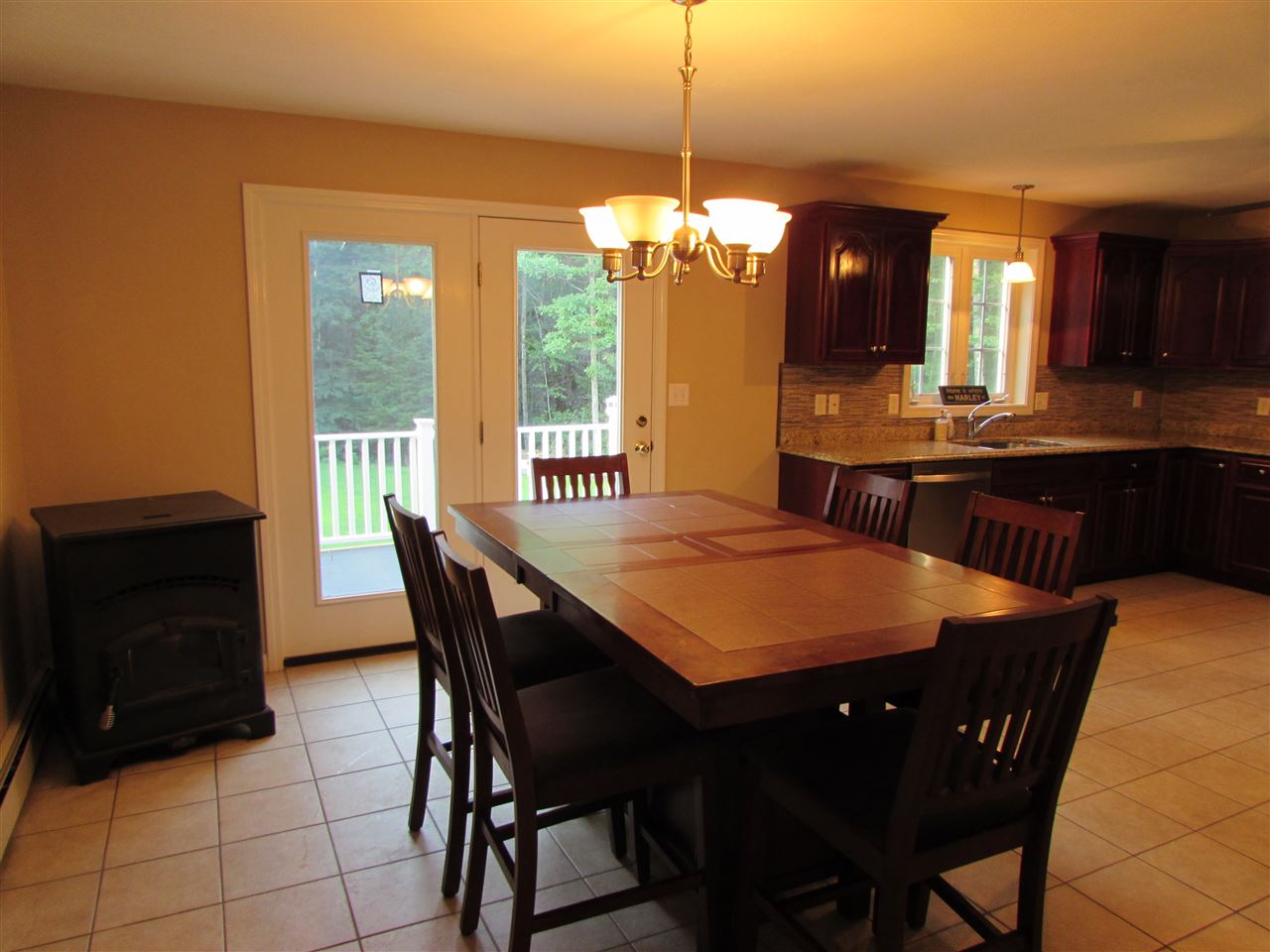 9 Fox Run Road Raymond, NH 03077 - Photo 4 of 22