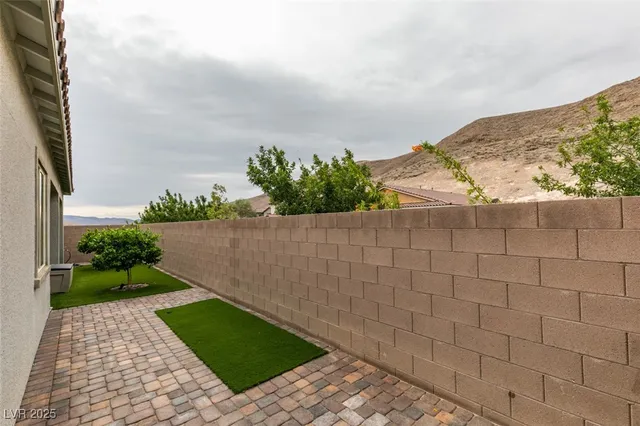 $849,000 | 4067 Montone Avenue, Las Vegas, NV 89141