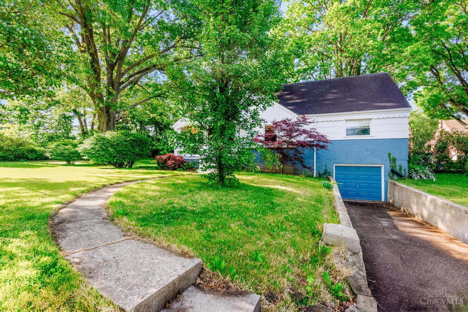 997 West North Bend Road Cincinnati, OH 45224 - Photo 27 of 36