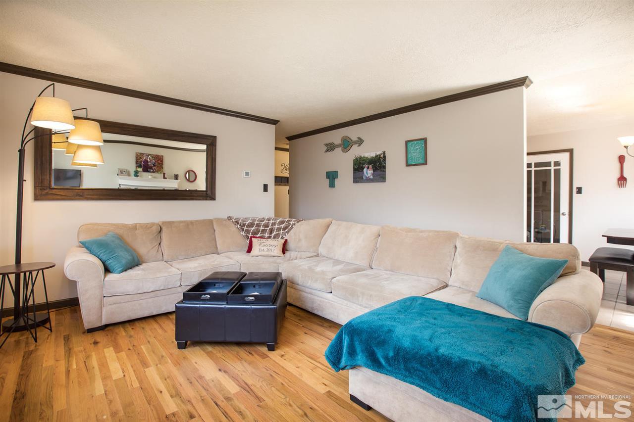 2890 Judith Lane Reno, NV 89503 - Photo 3 of 25 a living room with furniture and a couch