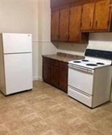 680 Carew Street Springfield, MA 01104 - Photo 12 of 13