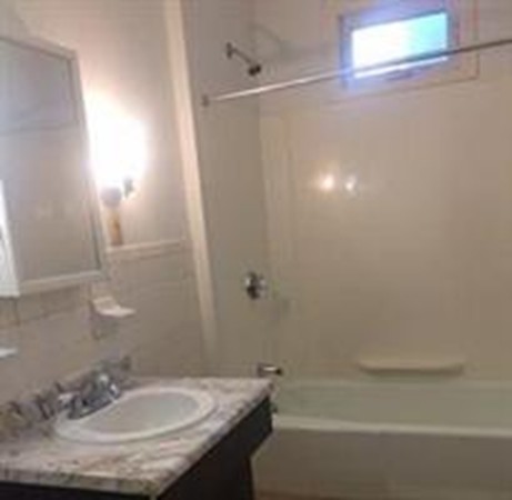 680 Carew Street Springfield, MA 01104 - Photo 9 of 13