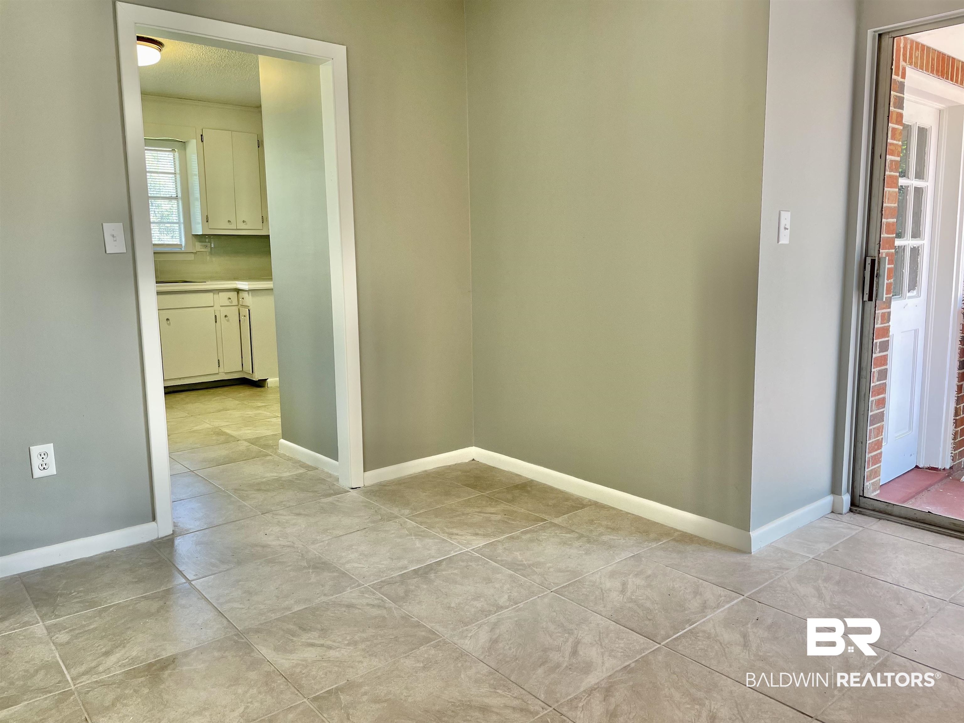 98 White Road Brewton, AL 36426 - Photo 21 of 49