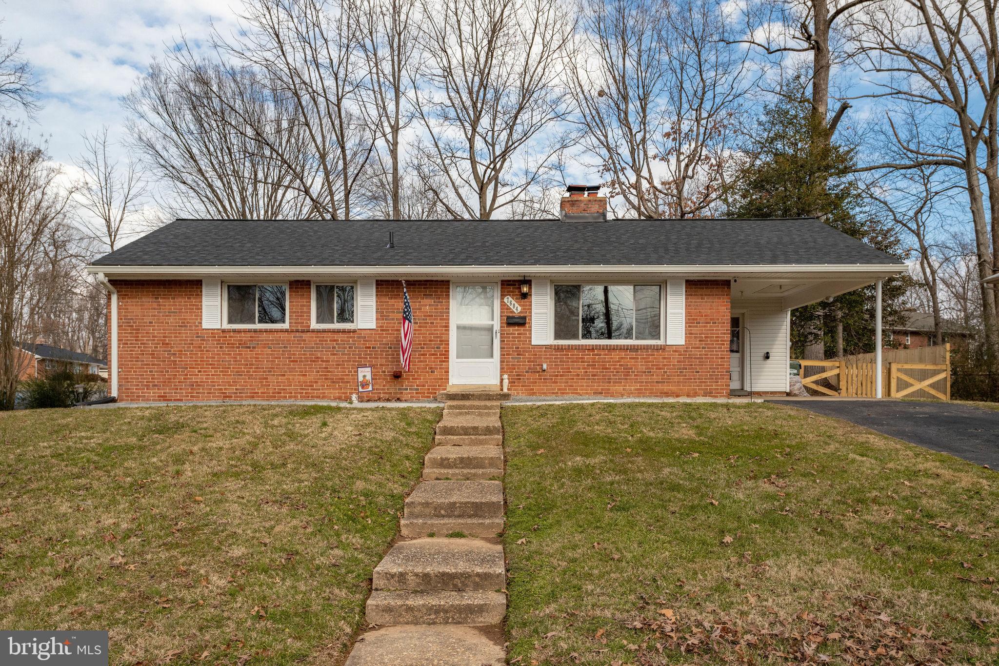 7604 Cosgrove Place Springfield, VA 22151 - Photo 2 of 40 Gallery Image 2