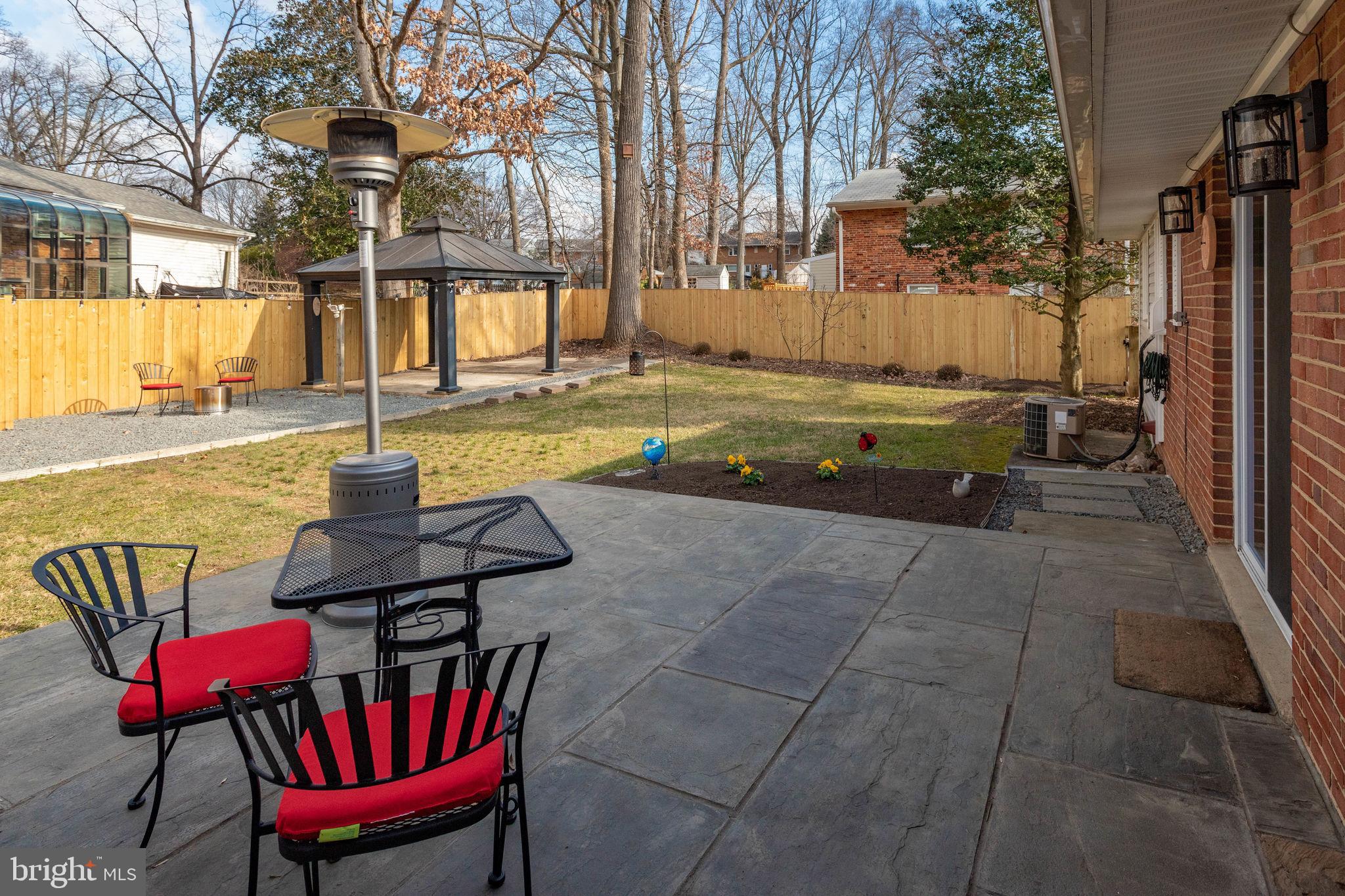 7604 Cosgrove Place Springfield, VA 22151 - Photo 15 of 40 Gallery Image 15