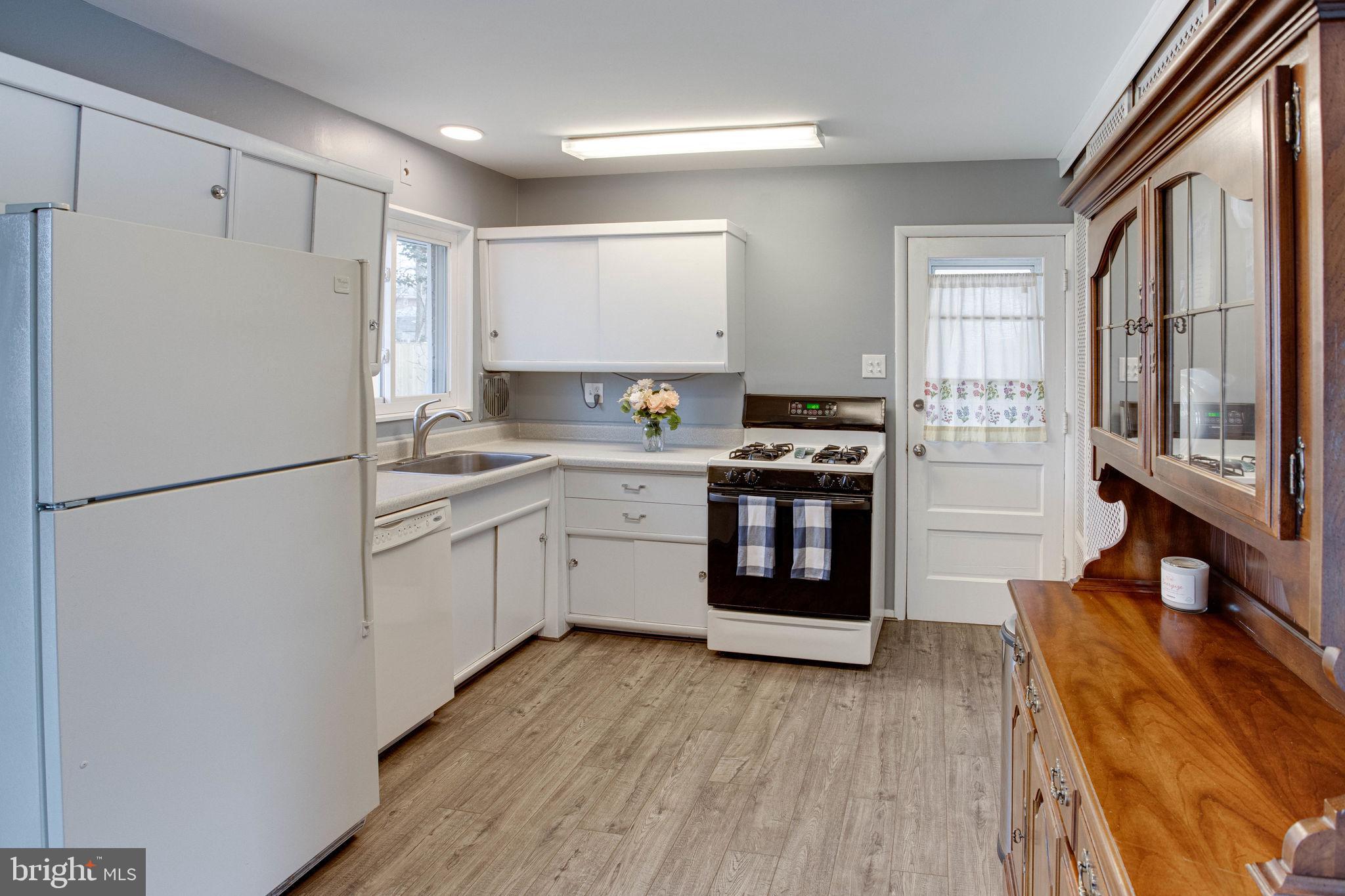 7604 Cosgrove Place Springfield, VA 22151 - Photo 18 of 40 Gallery Image 18
