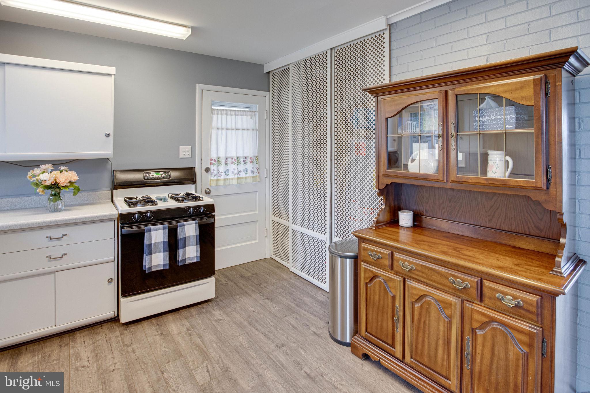 7604 Cosgrove Place Springfield, VA 22151 - Photo 19 of 40 Gallery Image 19
