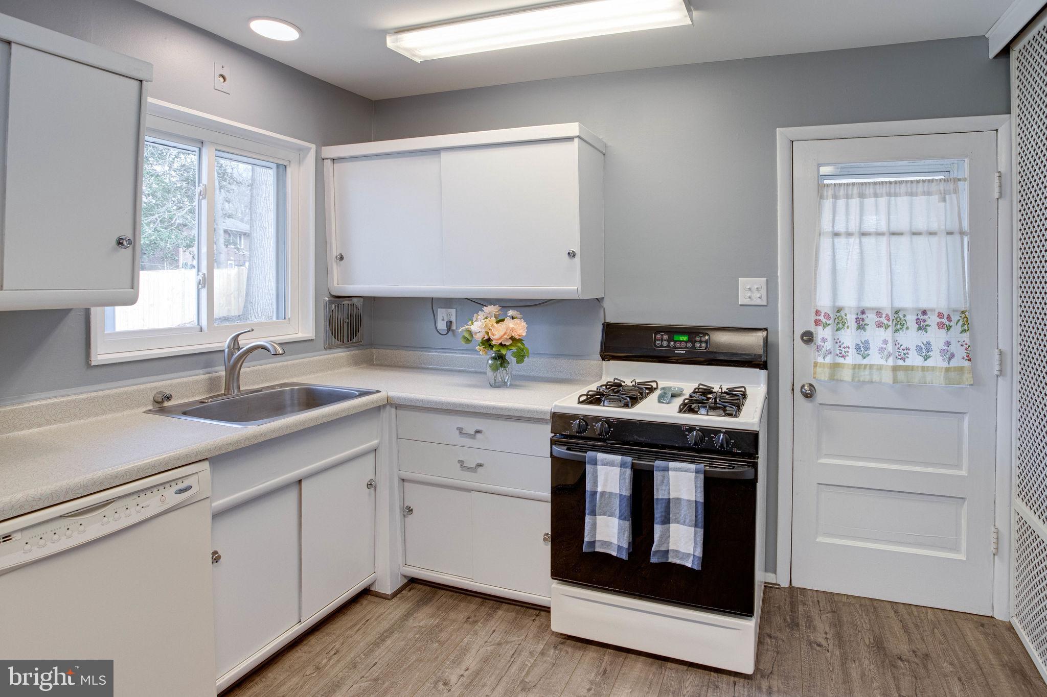7604 Cosgrove Place Springfield, VA 22151 - Photo 20 of 40 Gallery Image 20