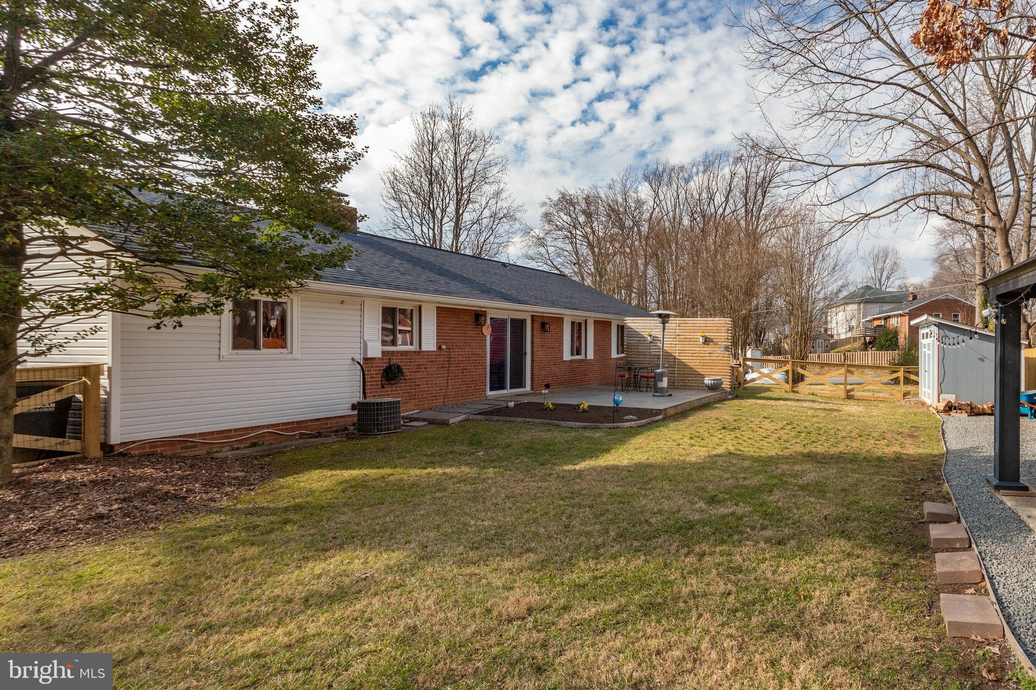 7604 Cosgrove Place Springfield, VA 22151 - Photo 33 of 40 Gallery Image 33