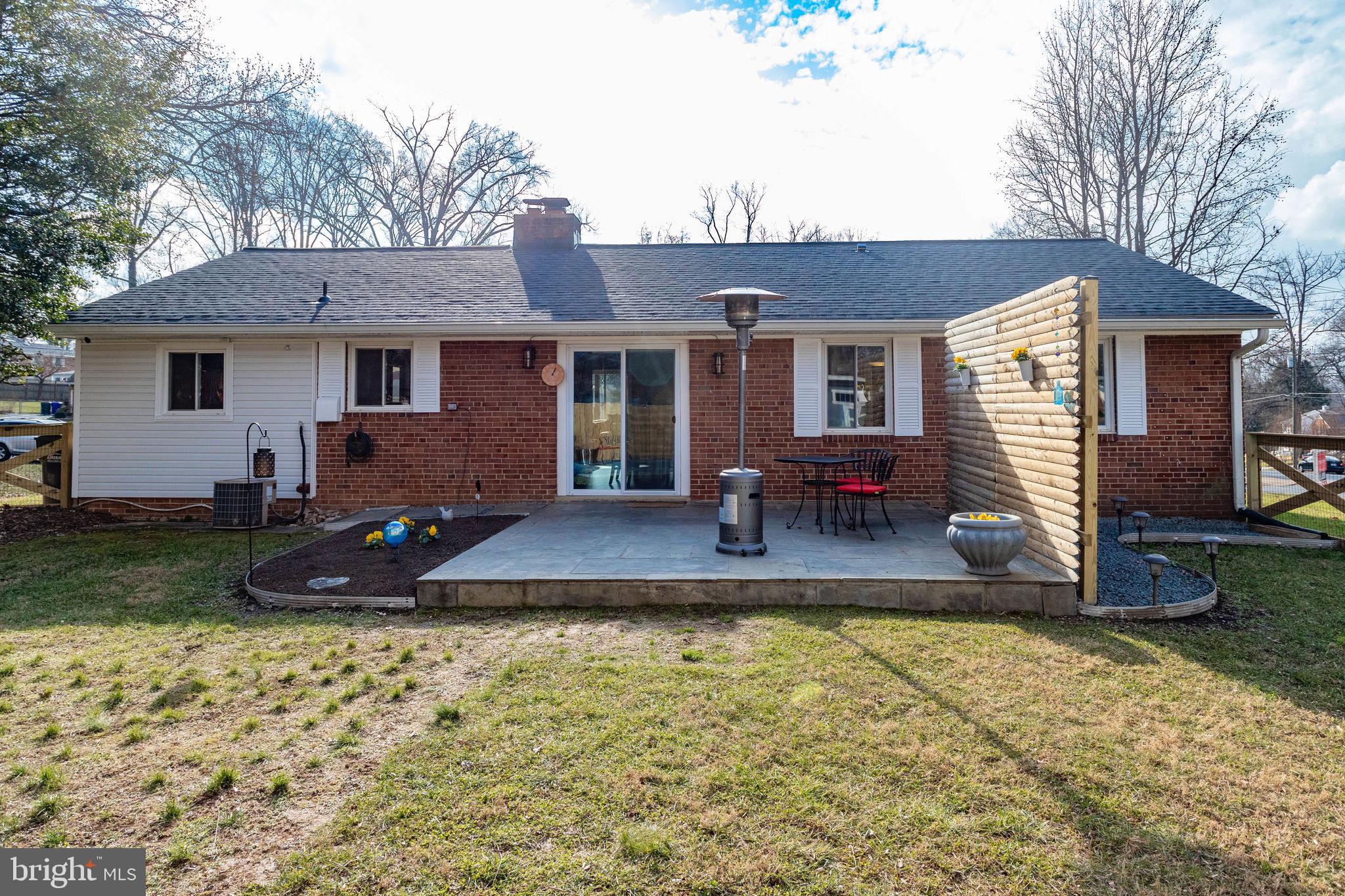 7604 Cosgrove Place Springfield, VA 22151 - Photo 35 of 40 Gallery Image 35