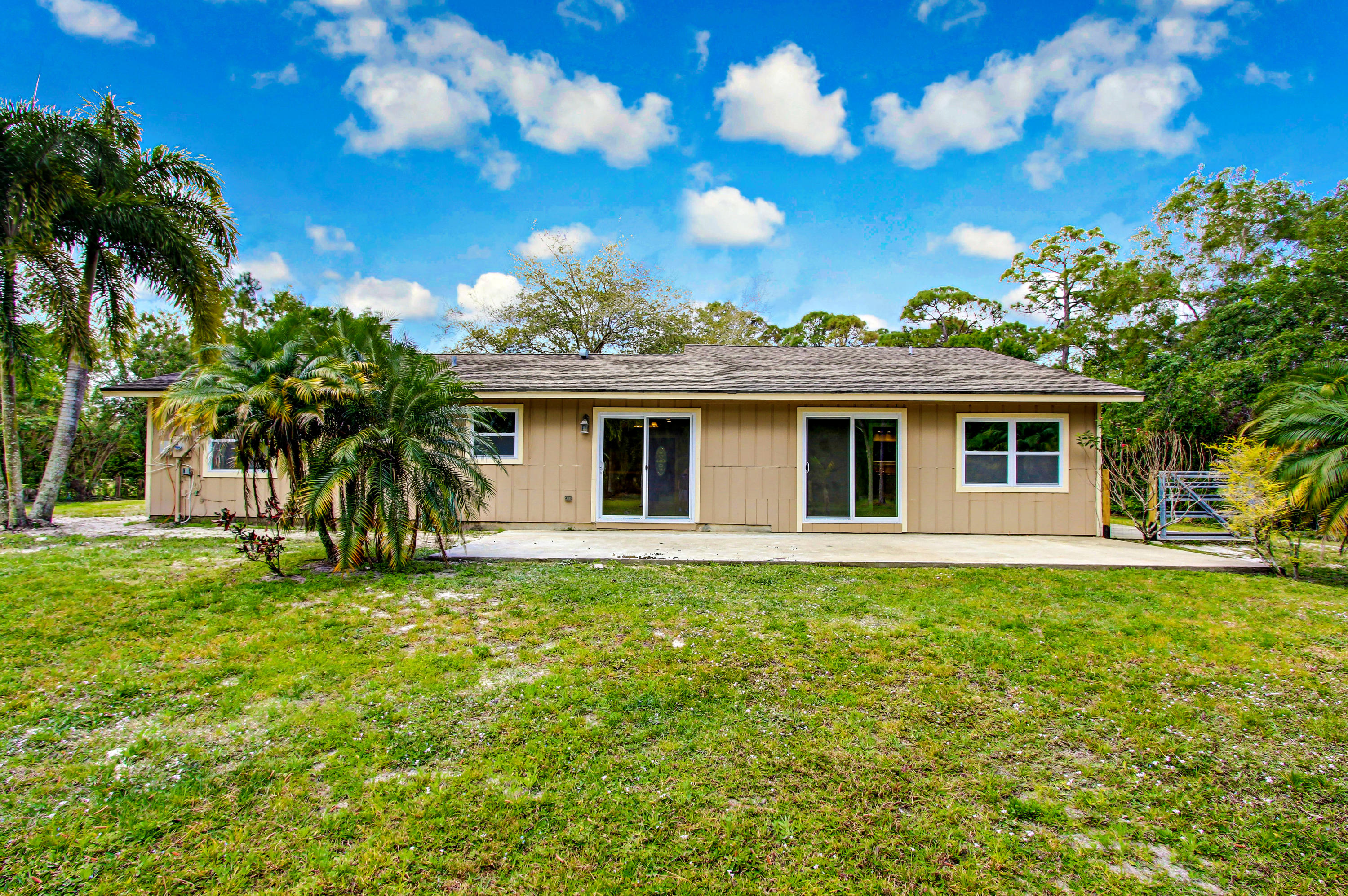16648 Randolph Siding Road Jupiter, FL 33478 - Photo 17 of 26 16648 Randolph17