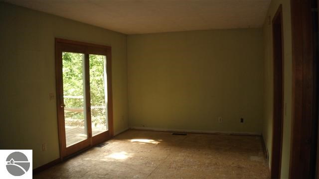 2944 Duck Lake Dam Road Grawn, MI 49637 - Photo 19 of 31 1747972-18.JPG