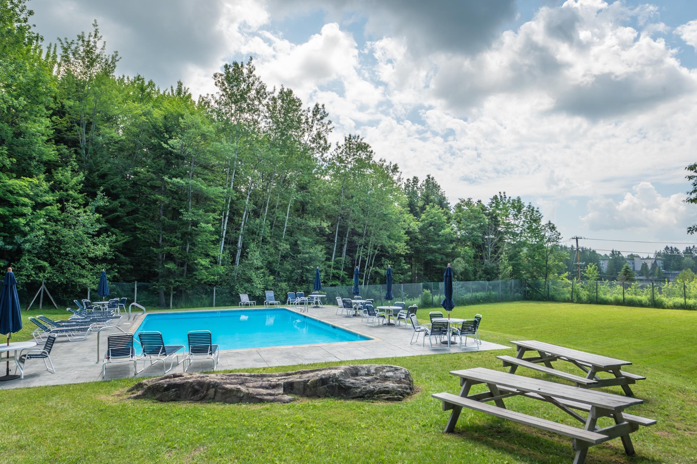 32 B Snow Tree Lane, Unit OAKS B West Dover, VT 05356 - Photo 16 of 19