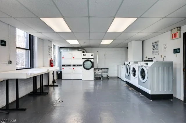 $399,900 | 363 Mt Prospect Avenue, Unit 2AW, Newark, NJ 07104