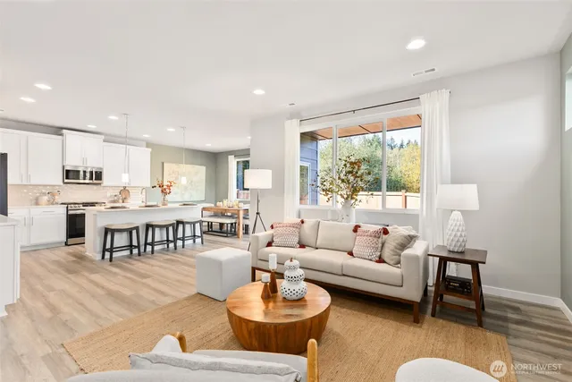 $589,950 | 368 Northeast Shadowhawk Lane, Bremerton, WA 98311