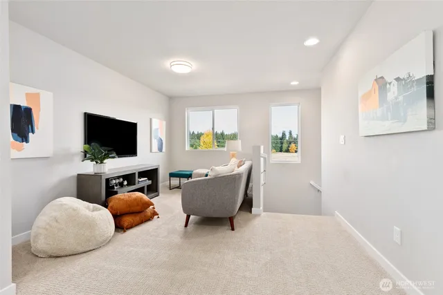 $589,950 | 368 Northeast Shadowhawk Lane, Bremerton, WA 98311