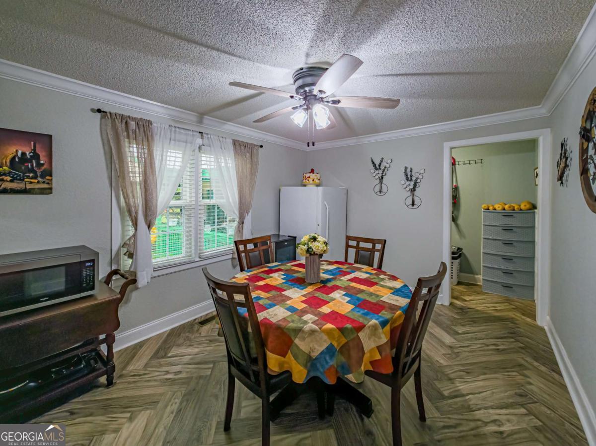 2242 Highway 82 Enigma, GA 31749 - Photo 16 of 47