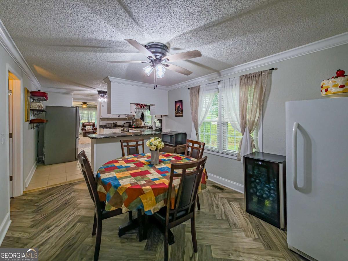 2242 Highway 82 Enigma, GA 31749 - Photo 18 of 47