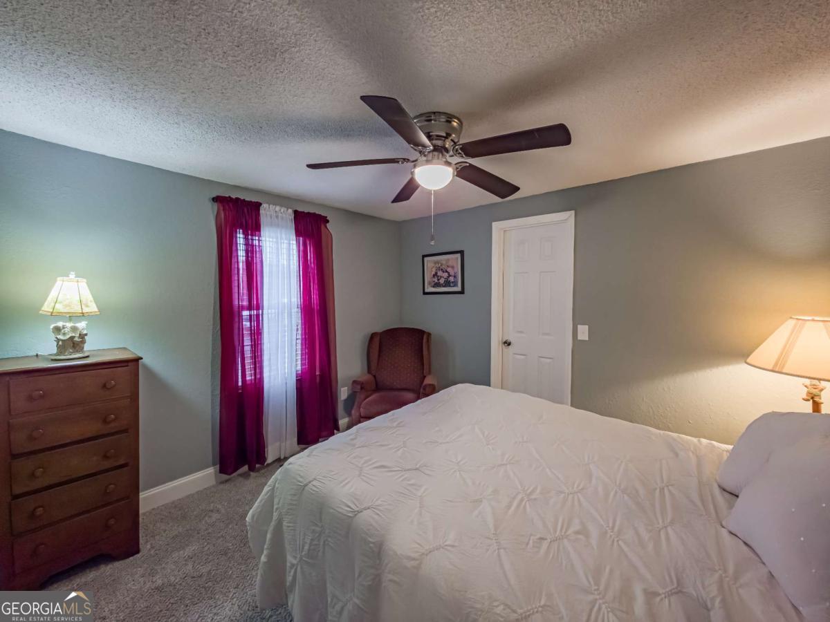 2242 Highway 82 Enigma, GA 31749 - Photo 27 of 47