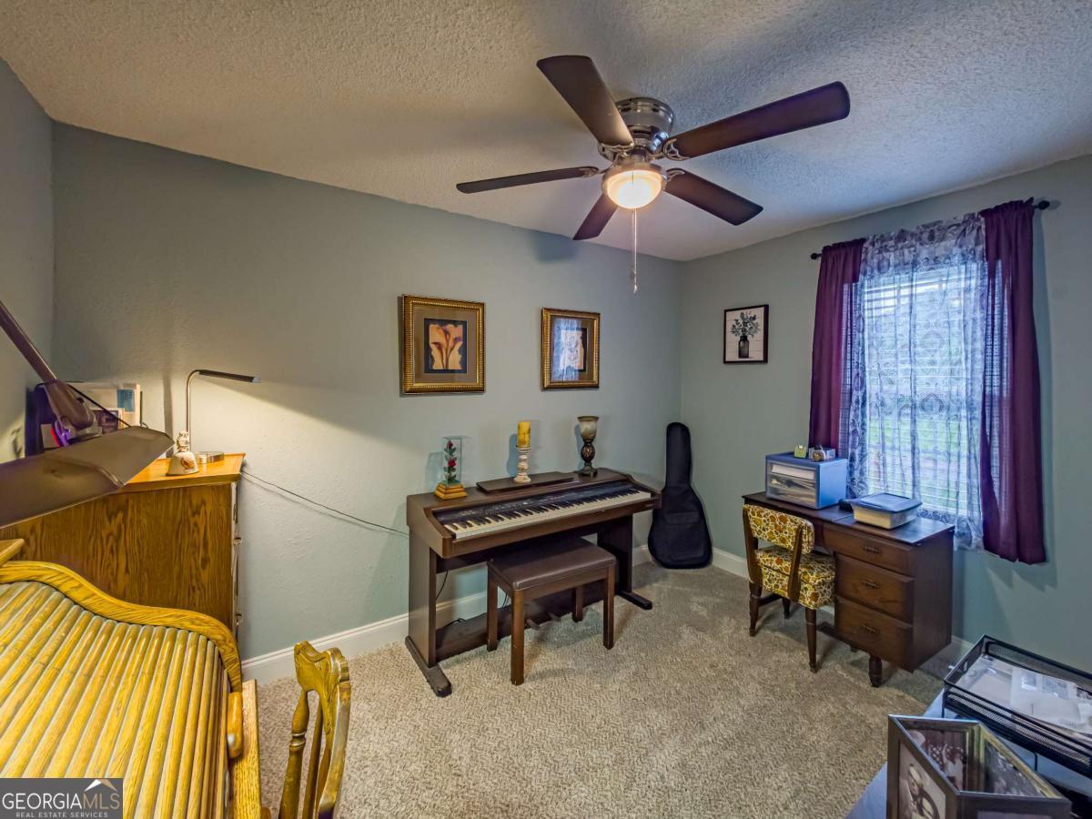 2242 Highway 82 Enigma, GA 31749 - Photo 34 of 47