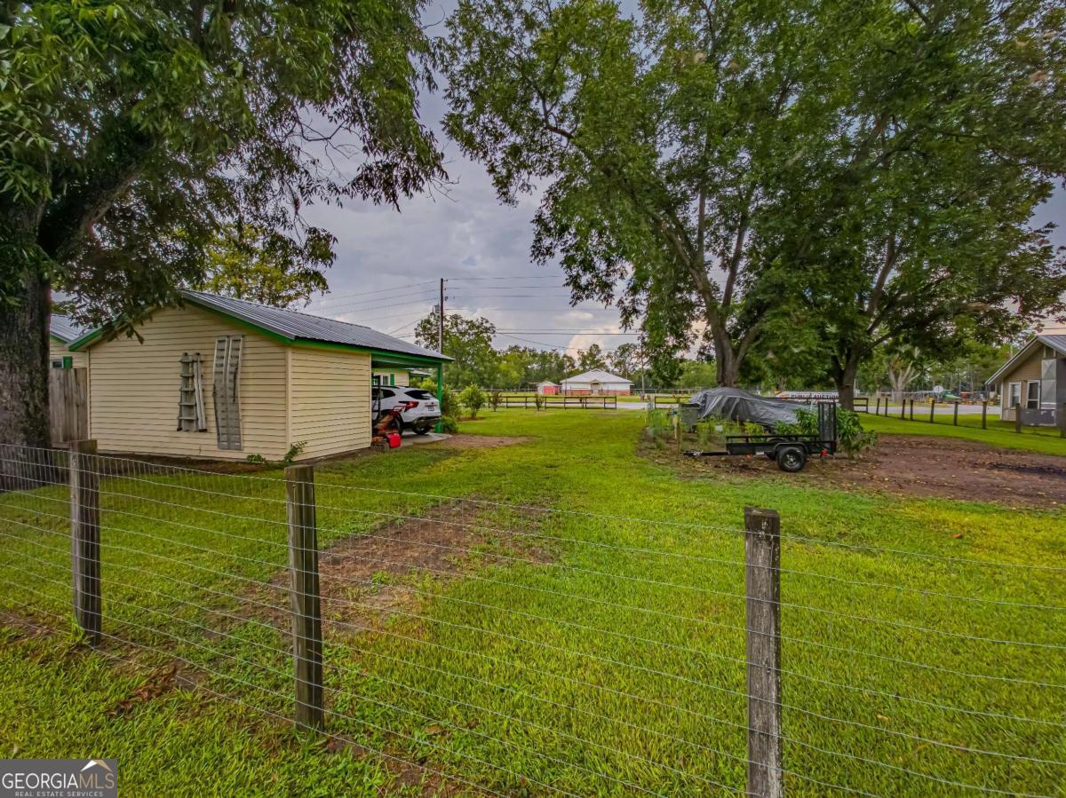 2242 Highway 82 Enigma, GA 31749 - Photo 46 of 47