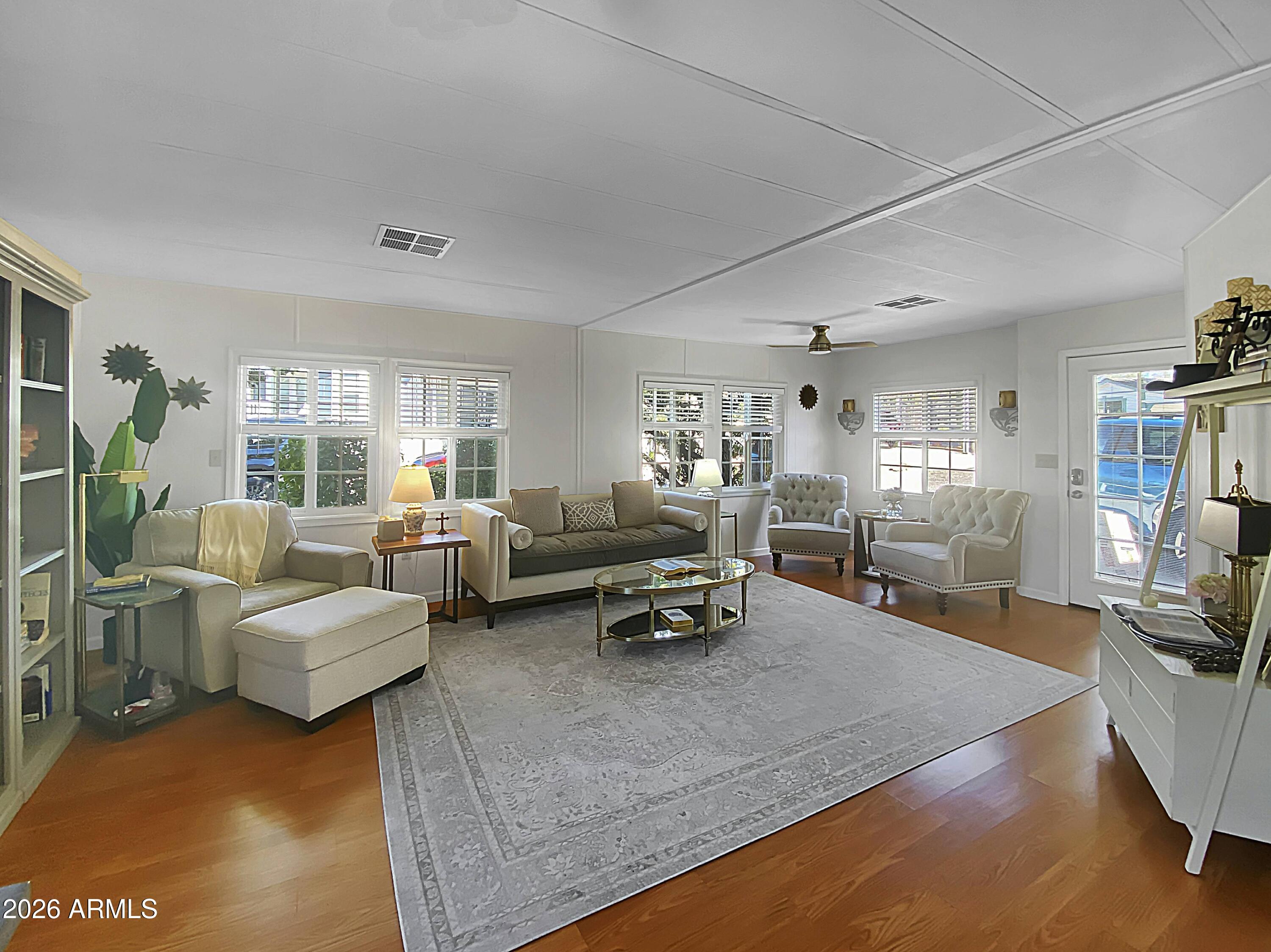 6770 West State Rte 89A, Unit 5 Sedona, AZ 86336 - Photo 8 of 27 Gorgeous Living Room