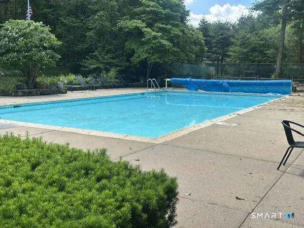 $434,981 | 18 Heritage Crest Drive, Unit D, Southbury, CT 06488