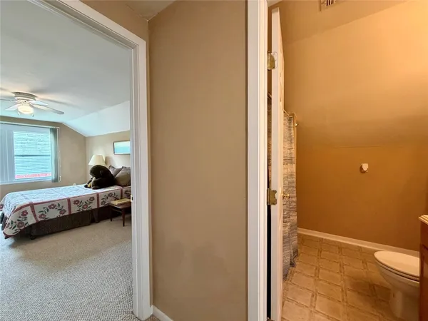 $215,000 | 114 Edgewater Street, Clute, TX 77531