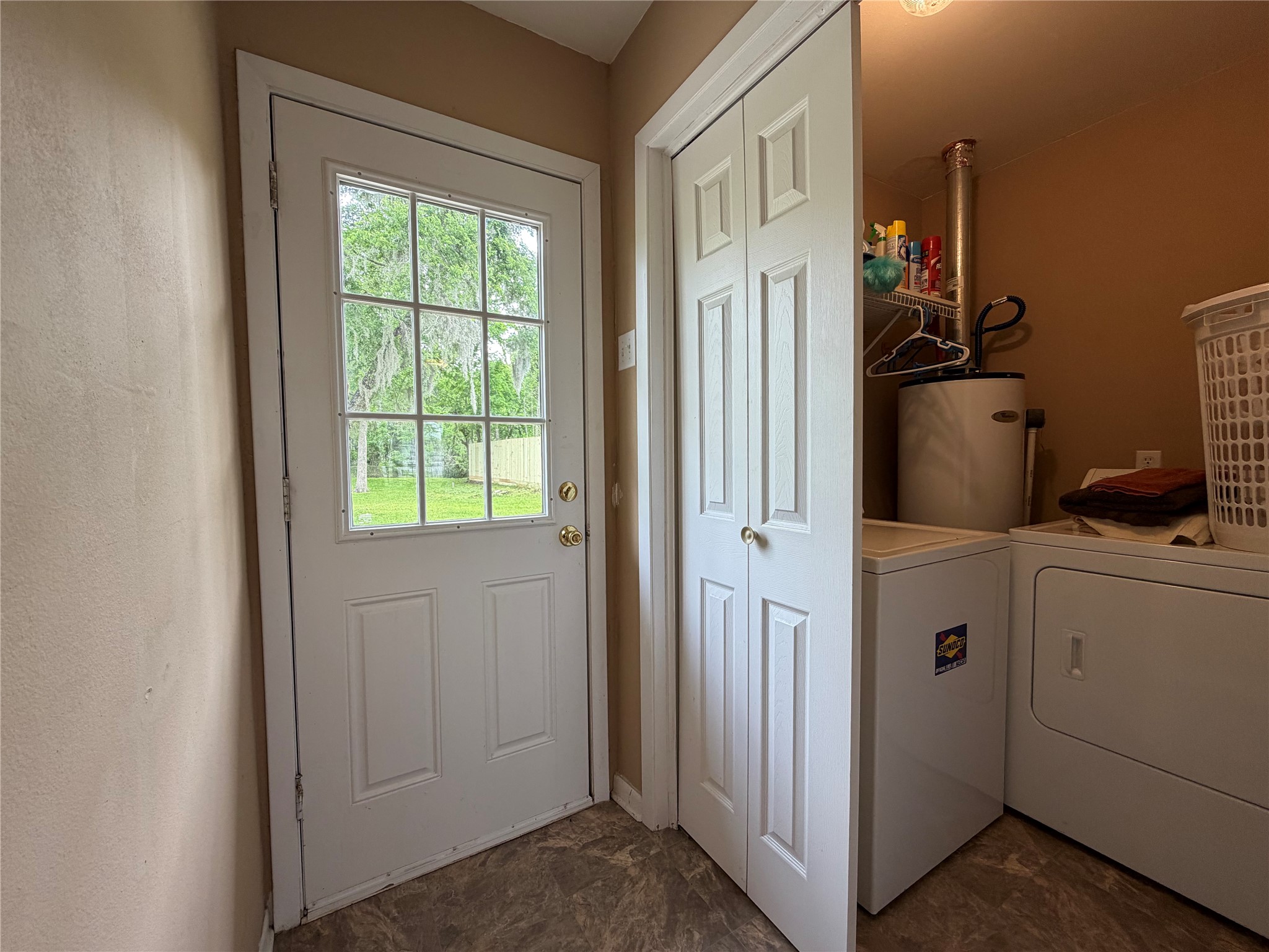 114 Edgewater Street Clute, TX 77531 - Photo 30 of 38