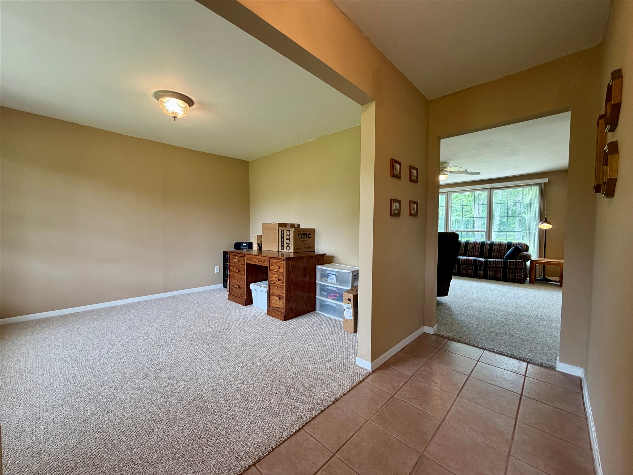 114 Edgewater Street Clute, TX 77531 - Photo 6 of 38